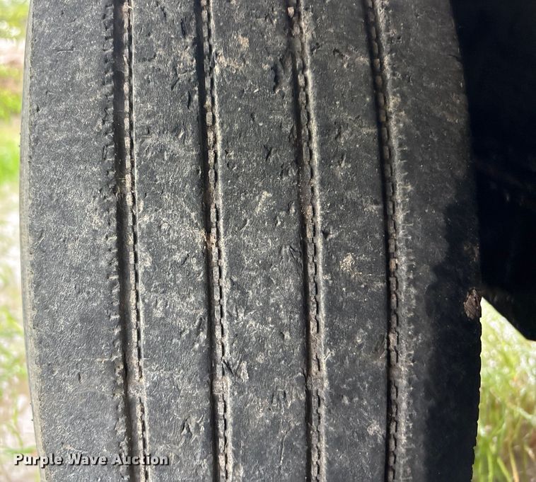 image for item DX5812 2014 Vac-Tron LP533DT vacuum excavator