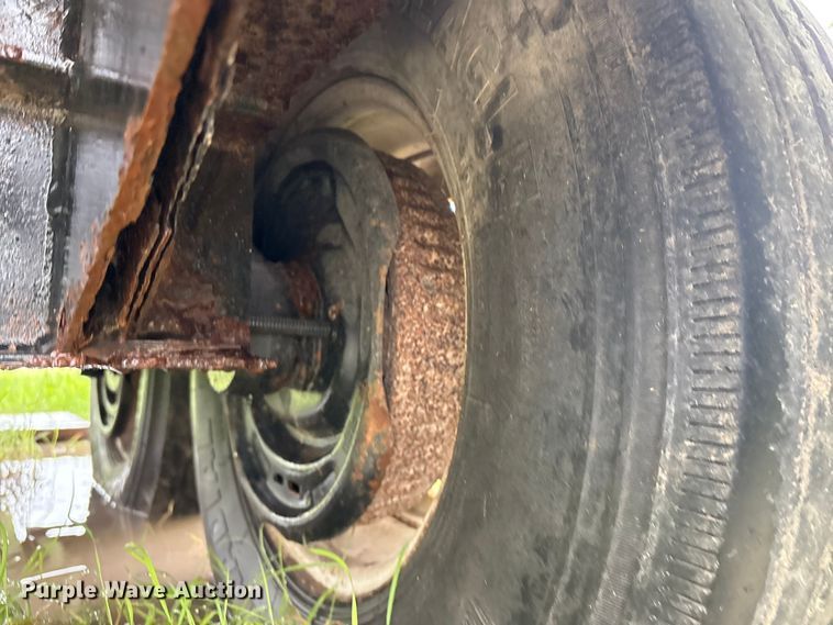 image for item DX5812 2014 Vac-Tron LP533DT vacuum excavator