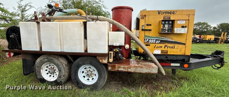 image for item DX5813 2011 Vac-Tron LP555 DT-L vacuum excavator