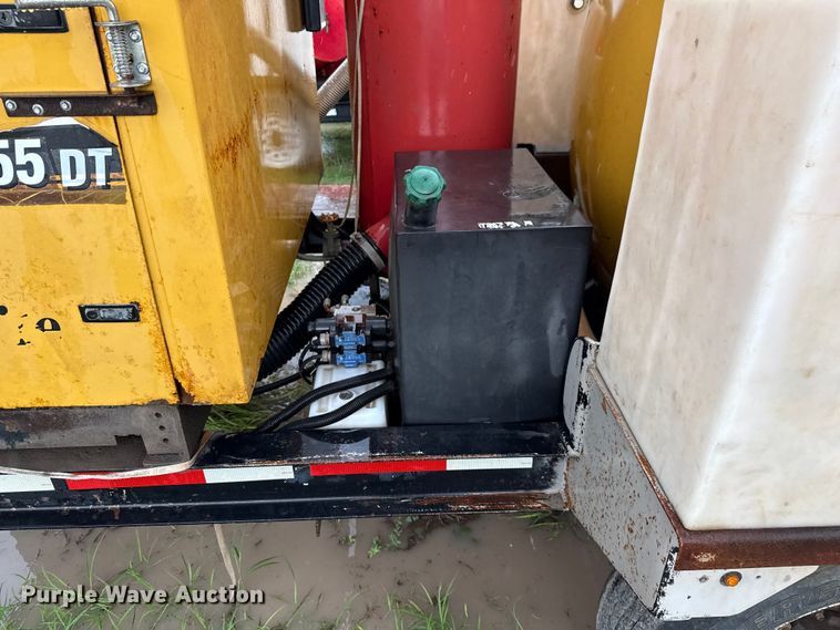 image for item DX5813 2011 Vac-Tron LP555 DT-L vacuum excavator