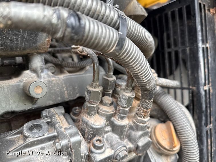 image for item DX5813 2011 Vac-Tron LP555 DT-L vacuum excavator