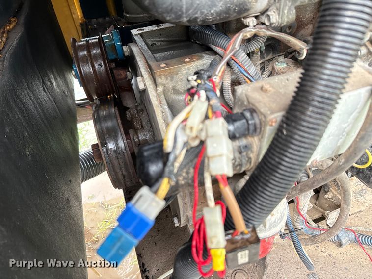 image for item DX5813 2011 Vac-Tron LP555 DT-L vacuum excavator