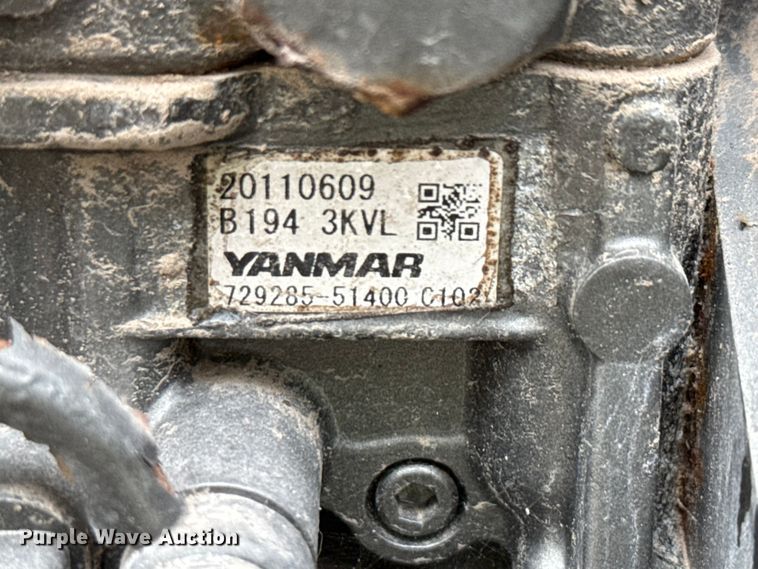 image for item DX5813 2011 Vac-Tron LP555 DT-L vacuum excavator