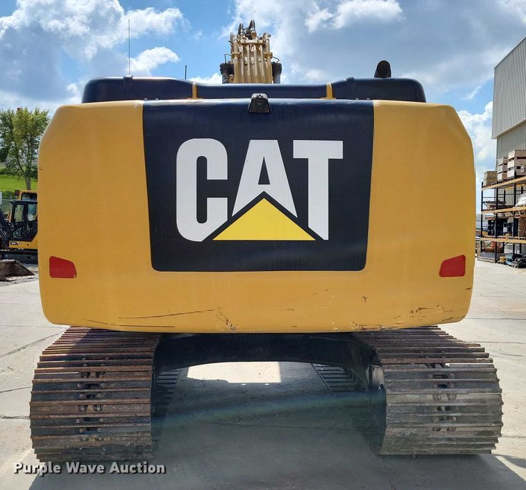 image for item DX7459 2015 Caterpillar 323FL excavator