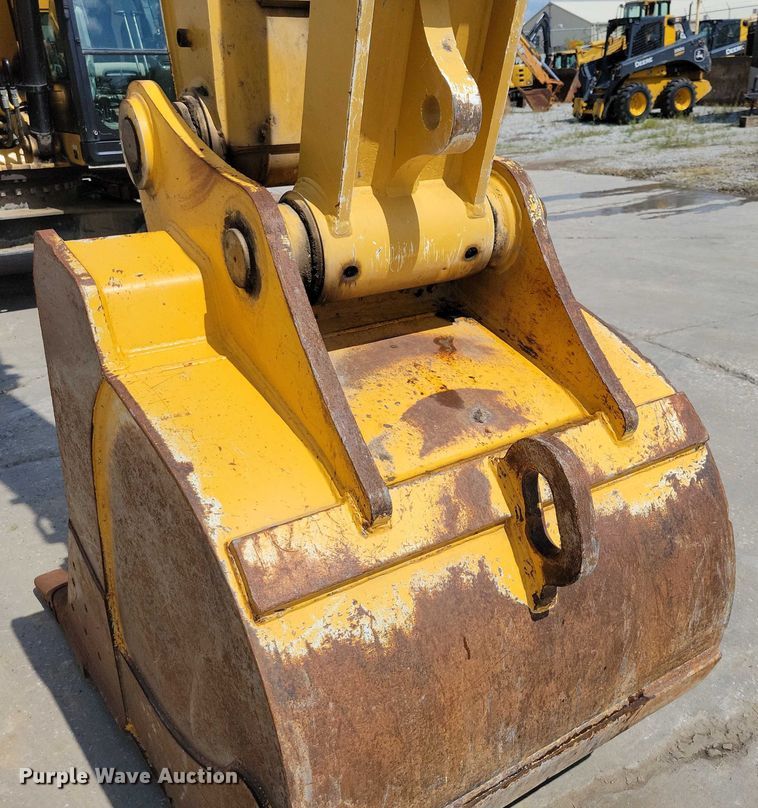 image for item DX7459 2015 Caterpillar 323FL excavator