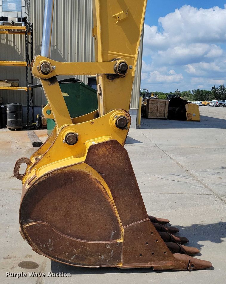 image for item DX7459 2015 Caterpillar 323FL excavator
