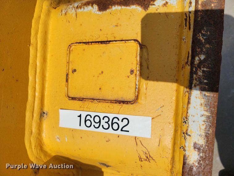 image for item DX7459 2015 Caterpillar 323FL excavator