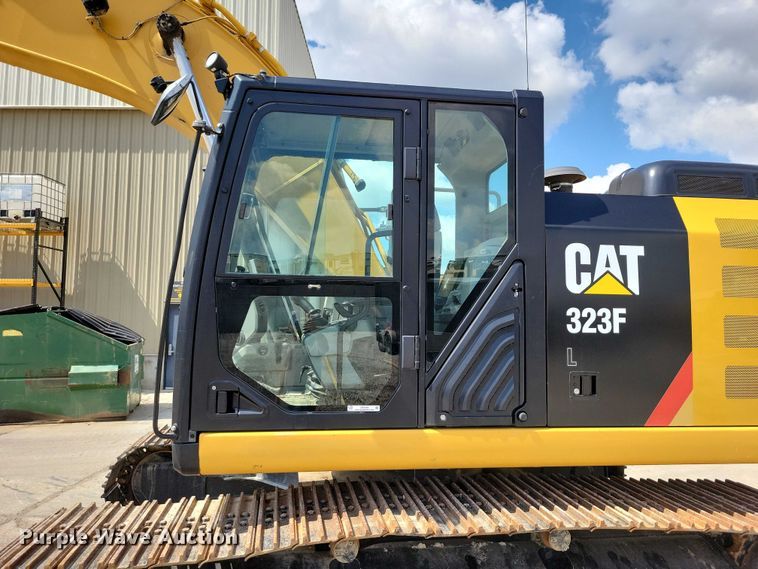 image for item DX7459 2015 Caterpillar 323FL excavator