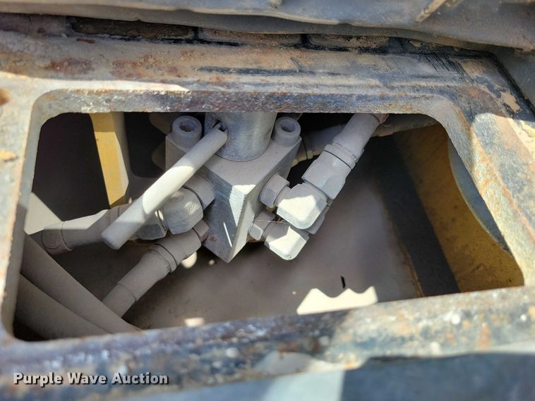 image for item DX7459 2015 Caterpillar 323FL excavator