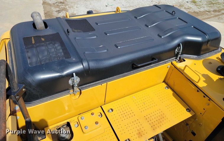 image for item DX7459 2015 Caterpillar 323FL excavator