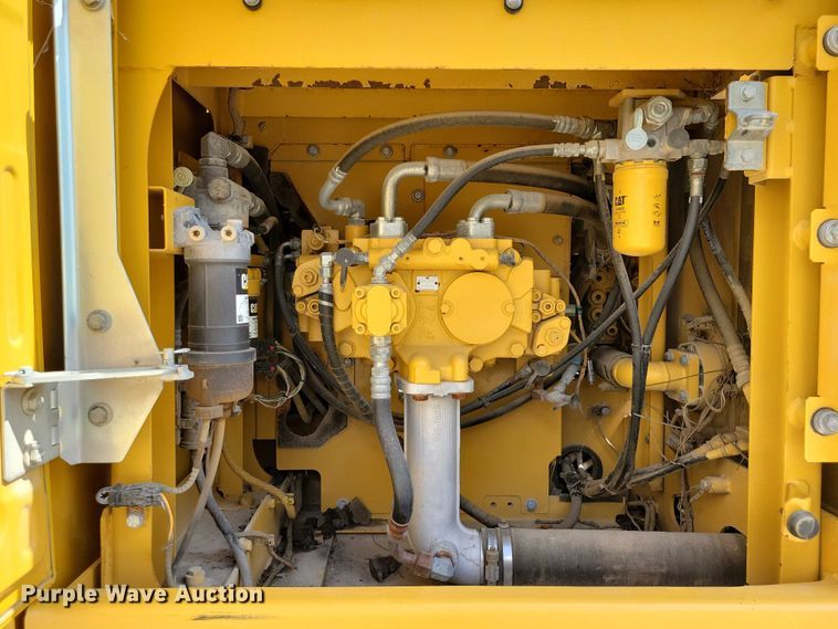 image for item DX7459 2015 Caterpillar 323FL excavator