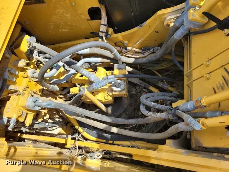 image for item DX7459 2015 Caterpillar 323FL excavator
