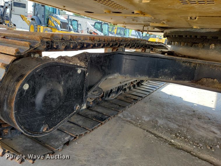 image for item DX7459 2015 Caterpillar 323FL excavator