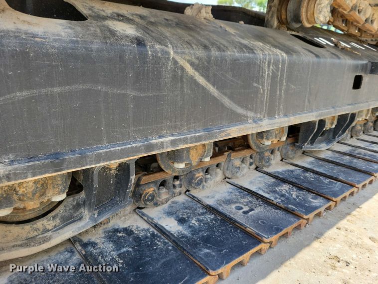 image for item DX7459 2015 Caterpillar 323FL excavator