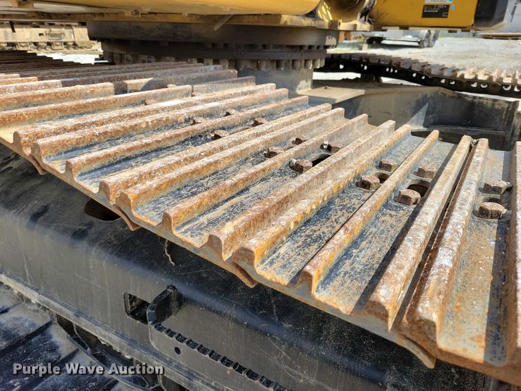 image for item DX7459 2015 Caterpillar 323FL excavator