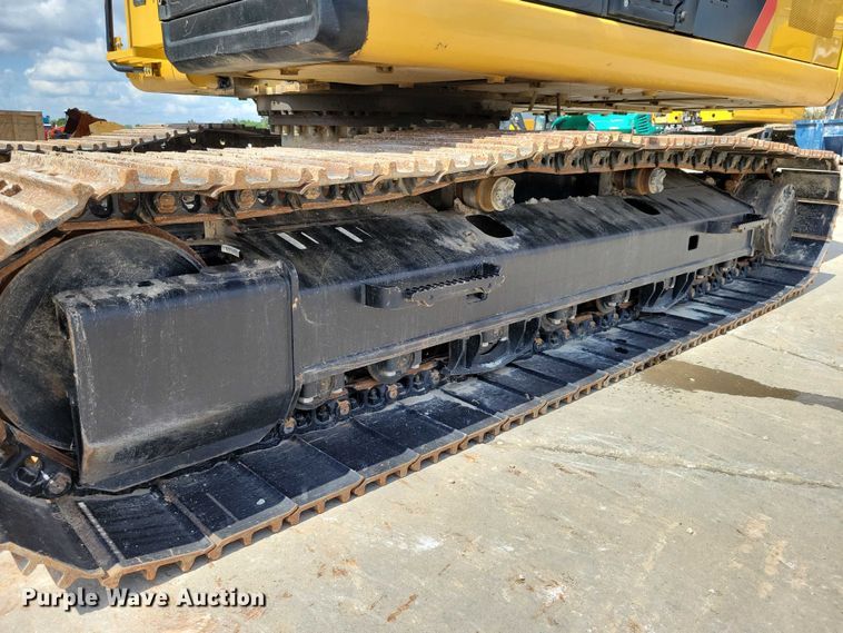 image for item DX7459 2015 Caterpillar 323FL excavator