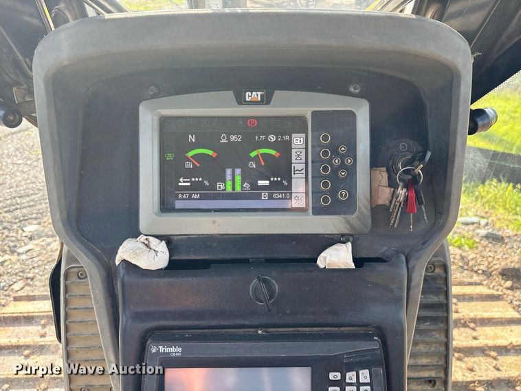 image for item DY0670 2016 Caterpillar D5K2 LGP dozer