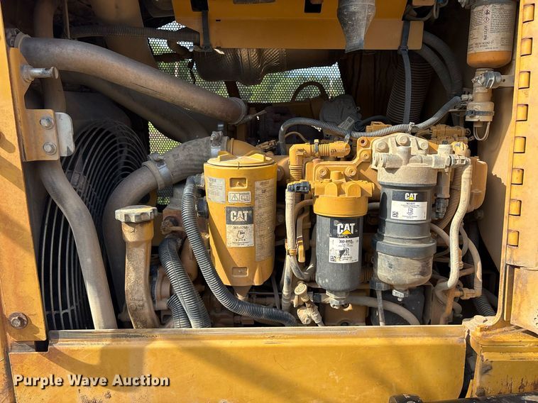 image for item DY0670 2016 Caterpillar D5K2 LGP dozer