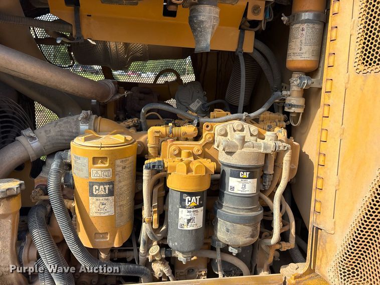 image for item DY0670 2016 Caterpillar D5K2 LGP dozer