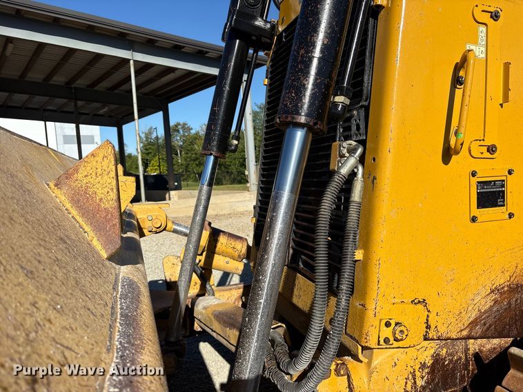 image for item DY0956 2020 Caterpillar D8T dozer