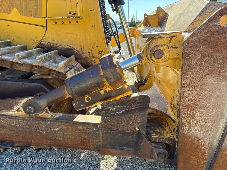 image for item DY0956 2020 Caterpillar D8T dozer