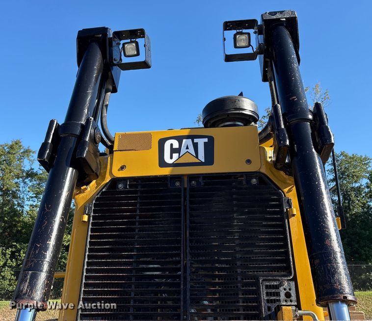 image for item DY0956 2020 Caterpillar D8T dozer