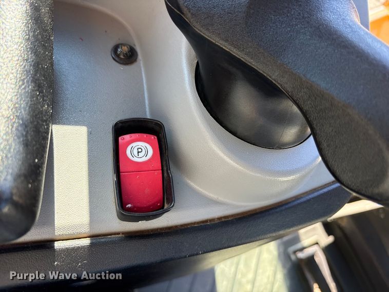 image for item DY0956 2020 Caterpillar D8T dozer