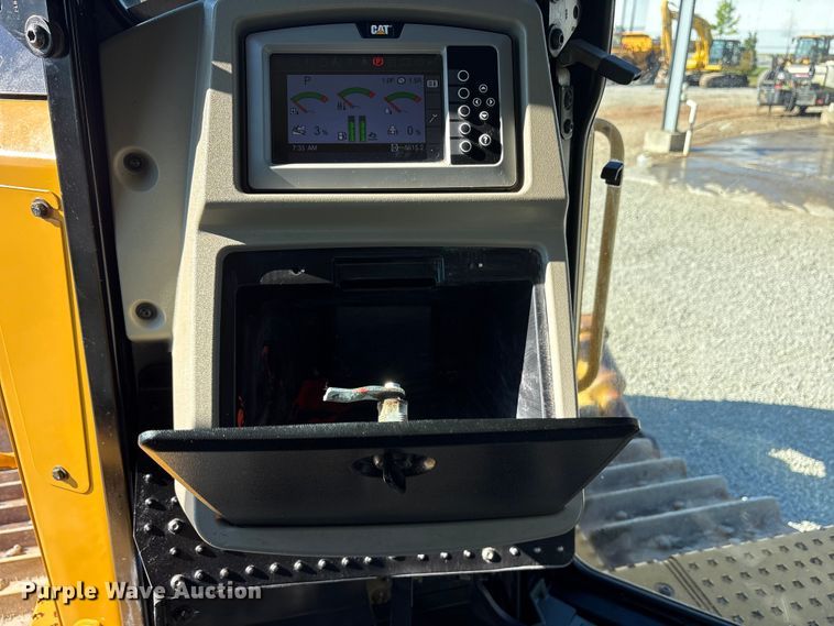 image for item DY0956 2020 Caterpillar D8T dozer