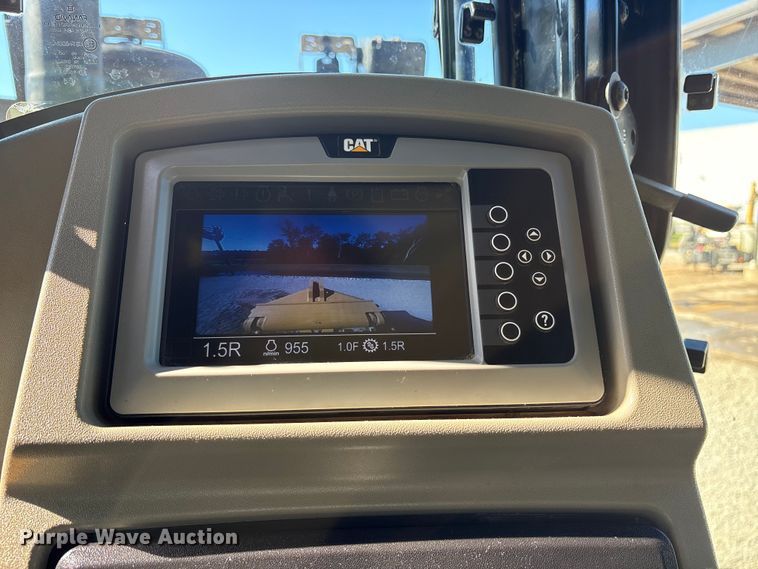 image for item DY0956 2020 Caterpillar D8T dozer