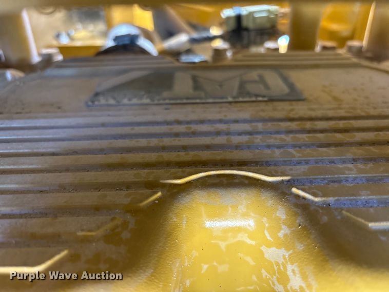 image for item DY0956 2020 Caterpillar D8T dozer