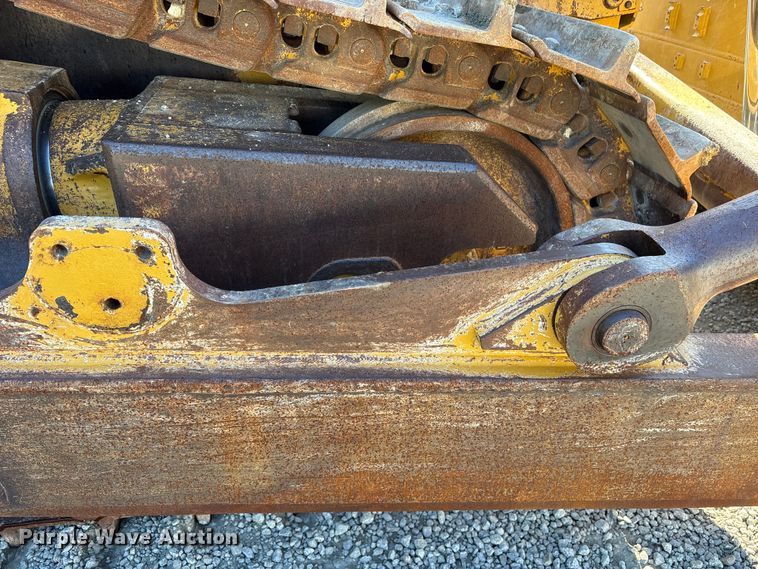 image for item DY0956 2020 Caterpillar D8T dozer