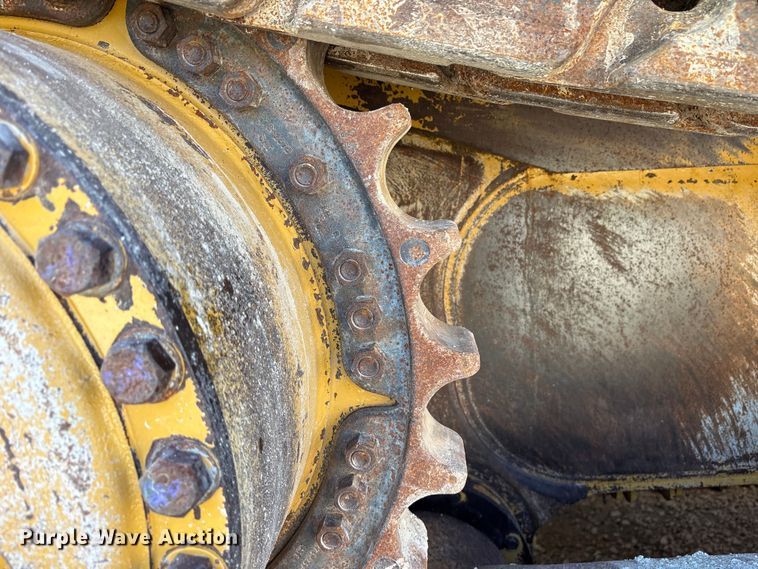 image for item DY0956 2020 Caterpillar D8T dozer