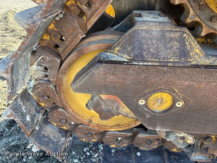 image for item DY0956 2020 Caterpillar D8T dozer