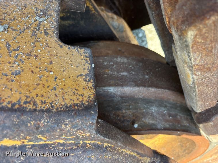 image for item DY0956 2020 Caterpillar D8T dozer