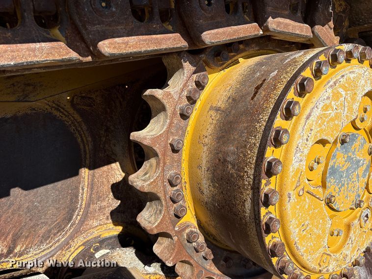 image for item DY0956 2020 Caterpillar D8T dozer