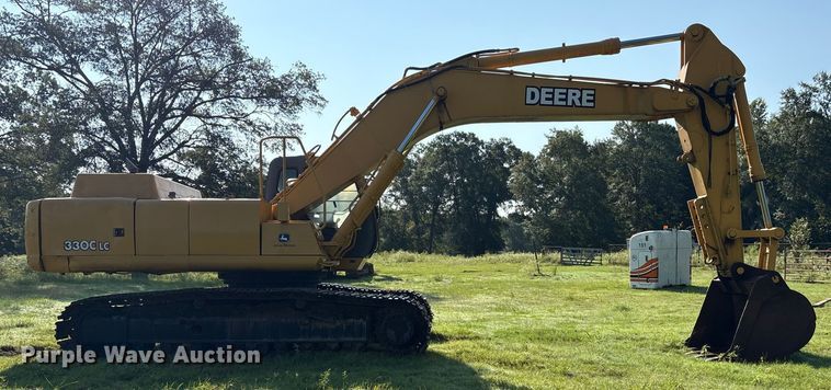 EXCAVADORA 2005 JOHN DEERE 330CLC