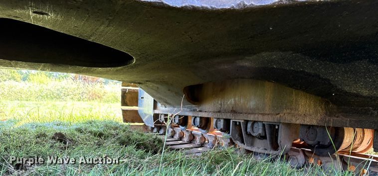 image for item DY0958 2005 John Deere 330C LC excavator