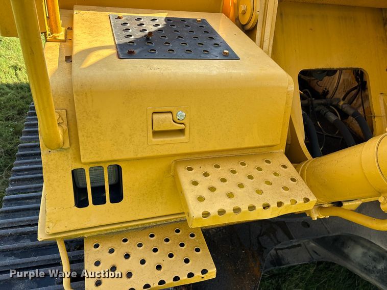 image for item DY0958 2005 John Deere 330C LC excavator