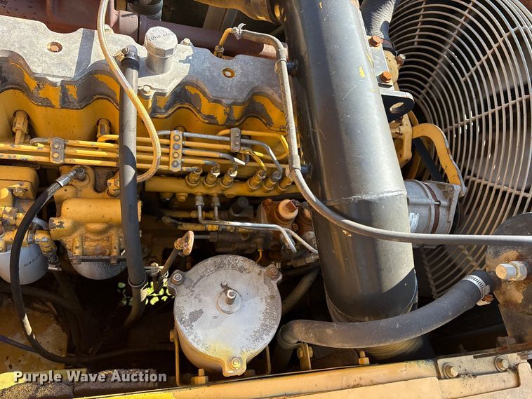 image for item DY0958 2005 John Deere 330C LC excavator