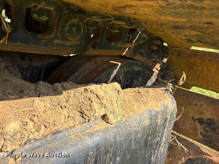 image for item DY0958 2005 John Deere 330C LC excavator