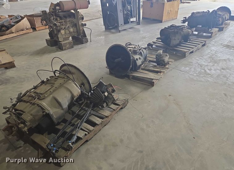 image for item DY1122 (5) Eaton Fuller transmissions