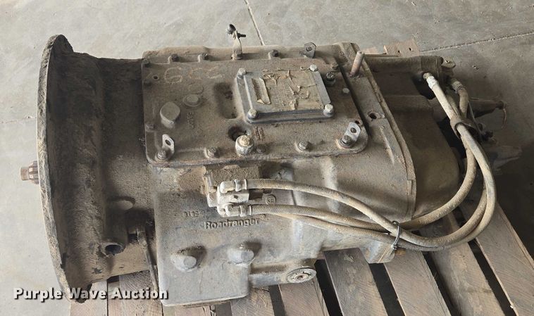 image for item DY1122 (5) Eaton Fuller transmissions