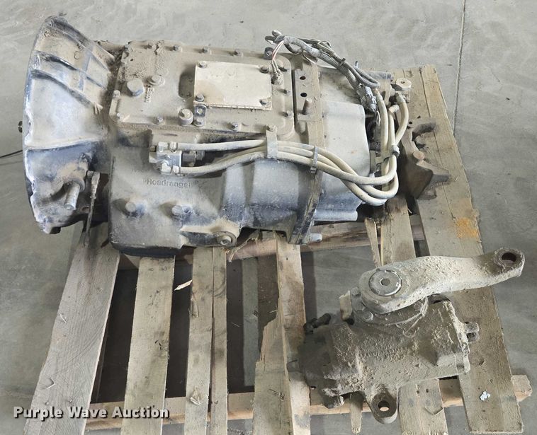 image for item DY1122 (5) Eaton Fuller transmissions