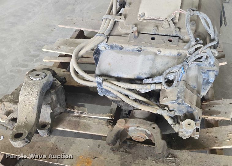 image for item DY1122 (5) Eaton Fuller transmissions