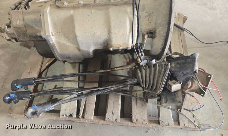 image for item DY1122 (5) Eaton Fuller transmissions