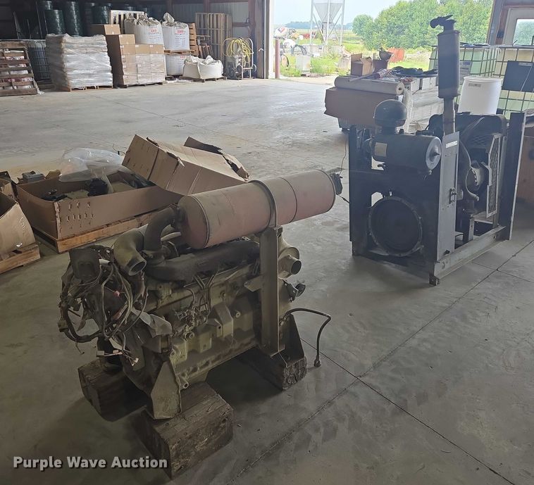 image for item DY1123 (2) engines