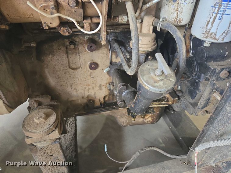 image for item DY1123 (2) engines