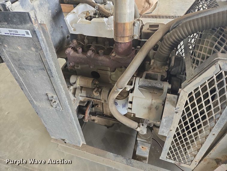 image for item DY1123 (2) engines