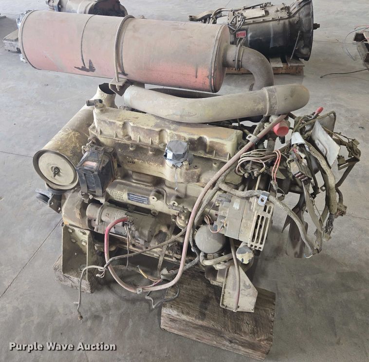 image for item DY1123 (2) engines