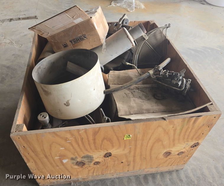 image for item DY1123 (2) engines